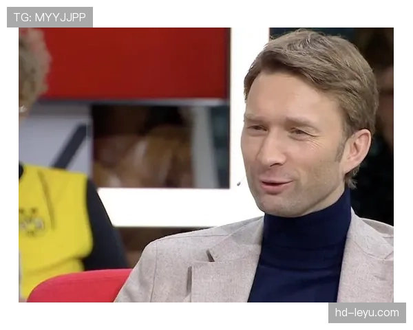 勒沃库森体育总监罗尔费斯谈球队长期建队规划与财政健康